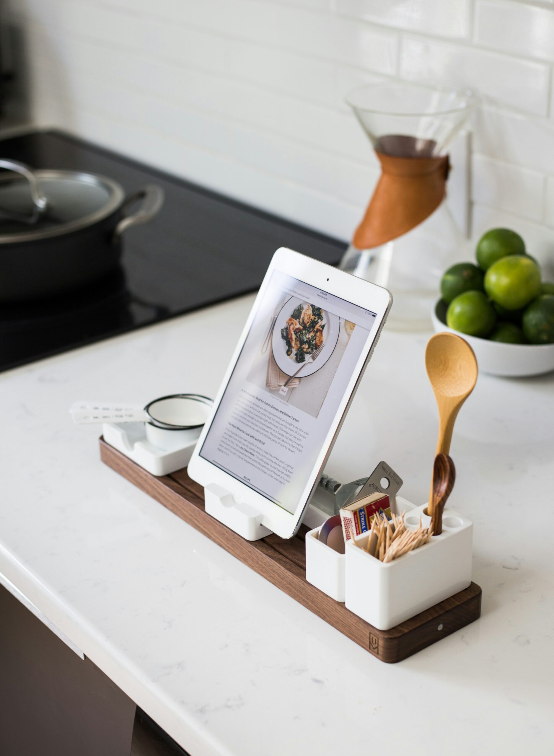 AI in the Kitchen: Can Smart Fridges and Recipe Bots Really Make You a Better Cook?